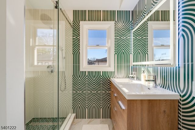 21 Lombardy Pl, Maplewood Twp., NJ 07040