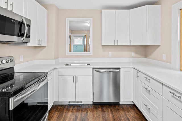 1210 Van Buren Avenue, Saint Paul, MN 55104