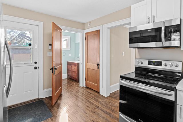 1210 Van Buren Avenue, Saint Paul, MN 55104