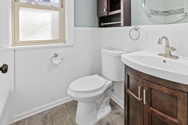 1210 Van Buren Avenue, Saint Paul, MN 55104