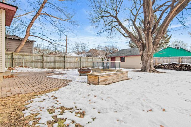 1210 Van Buren Avenue, Saint Paul, MN 55104