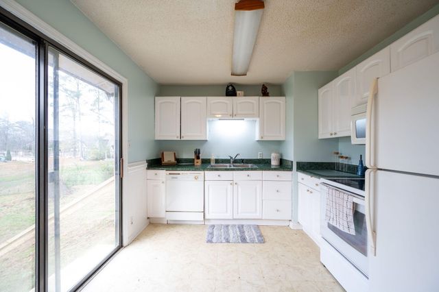 2214 Glengerrie Drive, Soddy Daisy, TN 37379
