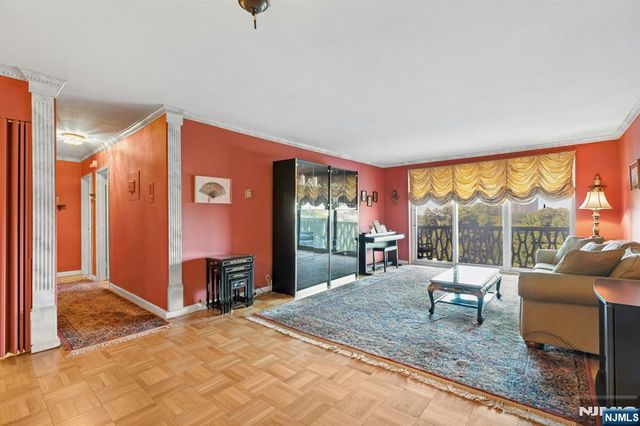 2100 Linwood Avenue 6C, Fort Lee, NJ 07024