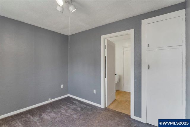 5944 B St SE, Turner, OR 97392