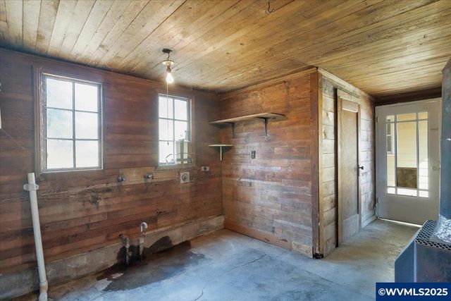 5944 B St SE, Turner, OR 97392