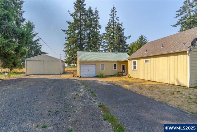 5944 B St SE, Turner, OR 97392