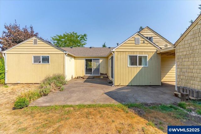 5944 B St SE, Turner, OR 97392