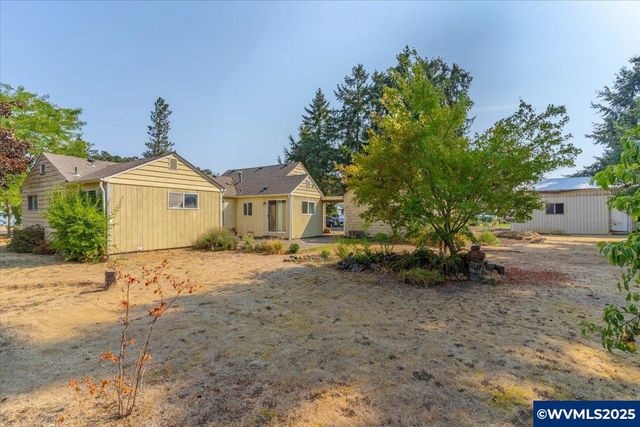 5944 B St SE, Turner, OR 97392