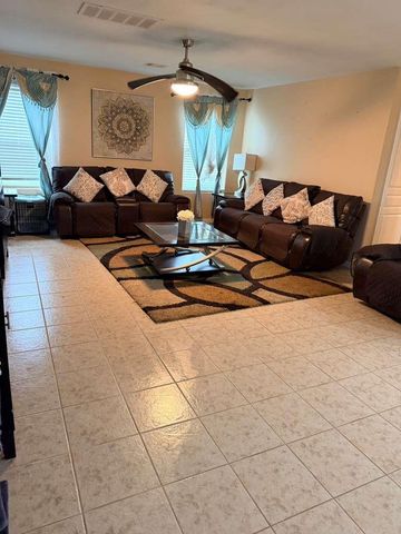 931 Salado Slough Lane, Rosenberg, TX 77471