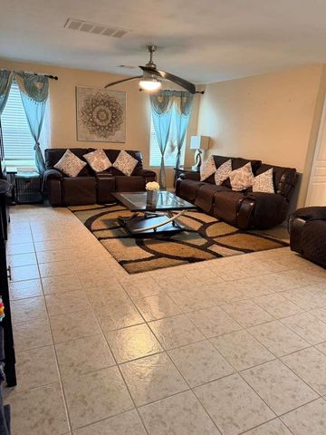 931 Salado Slough Lane, Rosenberg, TX 77471