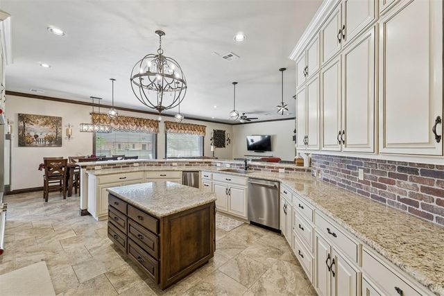 15708 Laguna Drive, Edmond, OK 73013