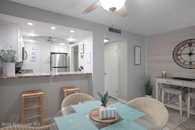 5350 Ocean Beach Boulevard, 207, Cocoa Beach, FL 32931