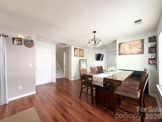10206 University Park Lane, Charlotte, NC 28213