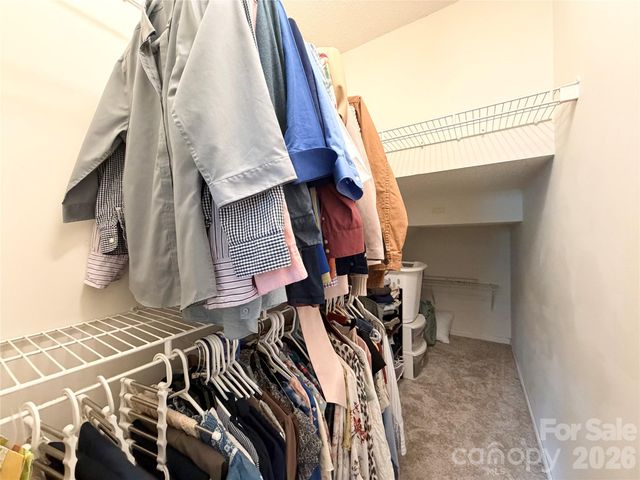 10206 University Park Lane, Charlotte, NC 28213