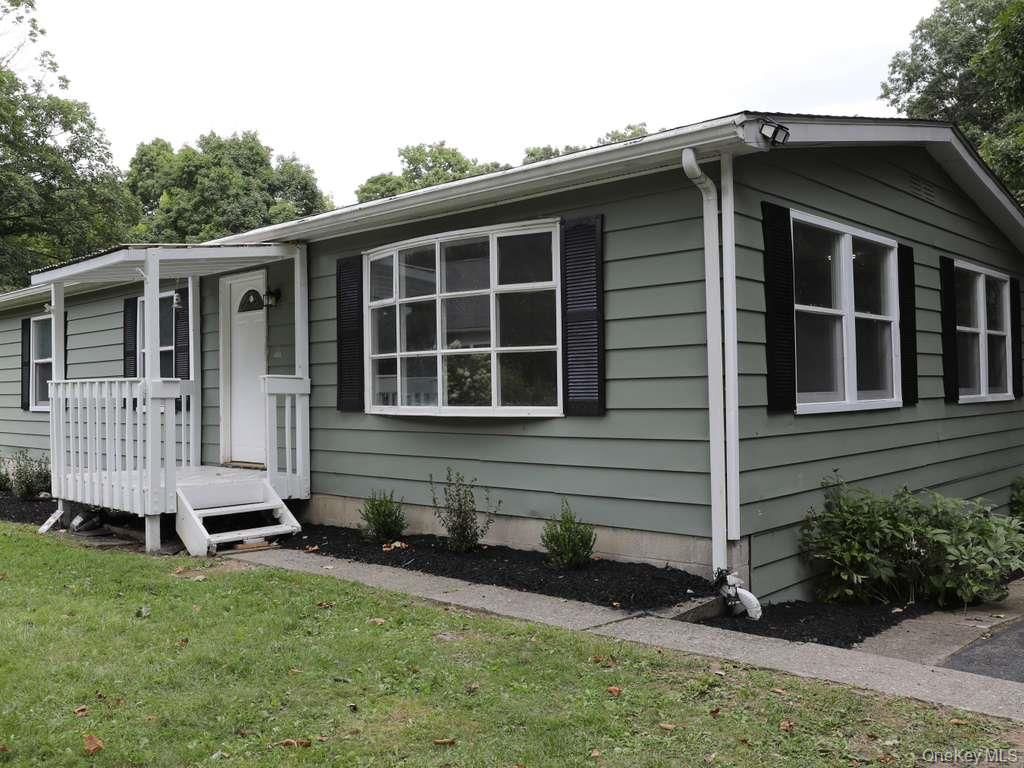 8 Victoria Lane, Beacon, NY 12508 — exterior