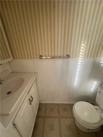 12508 E 46th Terrace S, Independence, MO 64055