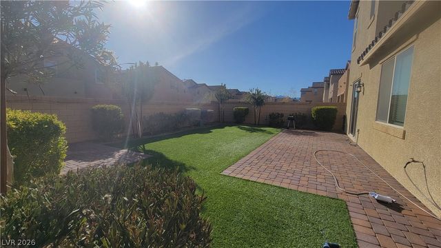 1121 Cliff Castle Avenue, North Las Vegas, NV 89081