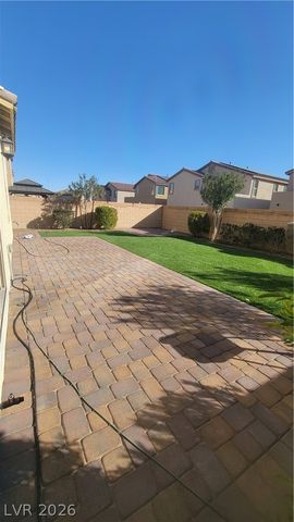 1121 Cliff Castle Avenue, North Las Vegas, NV 89081