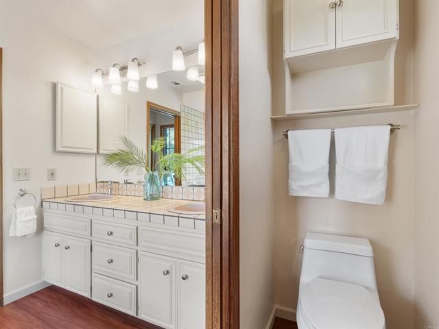 2646 Unicornio St, Carlsbad, CA 92009