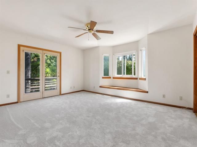 2646 Unicornio St, Carlsbad, CA 92009