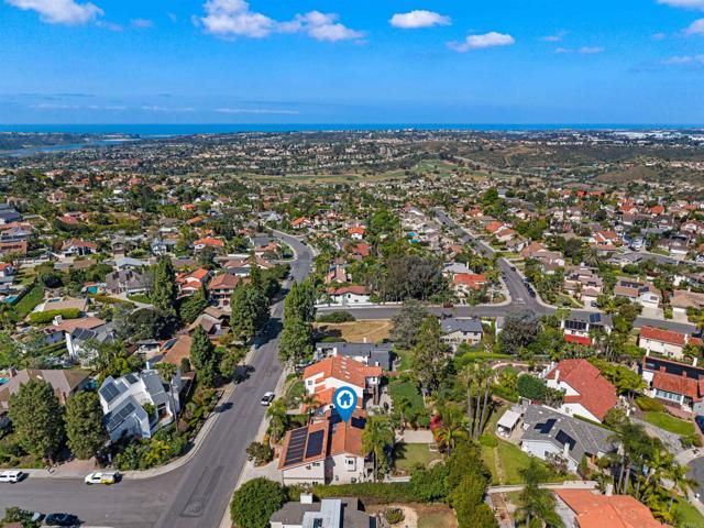 2646 Unicornio St, Carlsbad, CA 92009