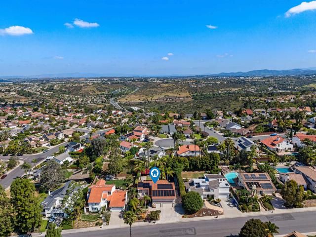 2646 Unicornio St, Carlsbad, CA 92009