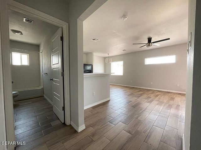 9467 Landry McKee Lane B, El Paso, TX 79907