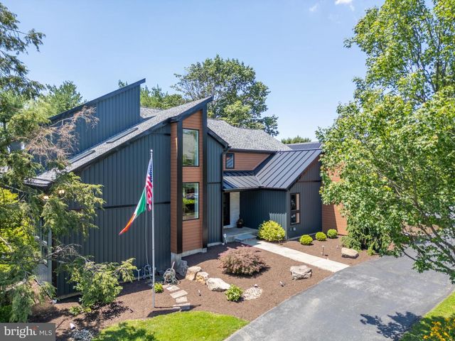 1488 SHELBURNE CT, Allentown, PA 18104