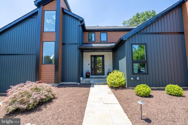 1488 SHELBURNE CT, Allentown, PA 18104