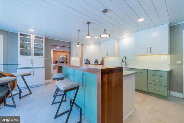 1488 SHELBURNE CT, Allentown, PA 18104