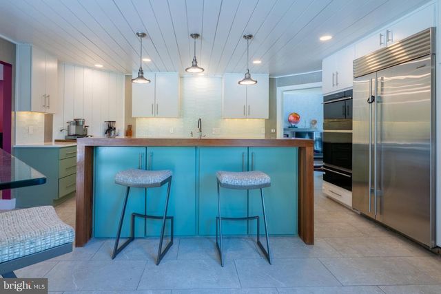 1488 SHELBURNE CT, Allentown, PA 18104