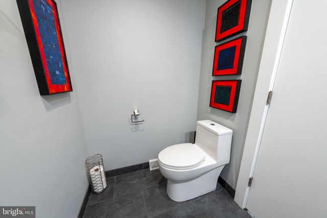 1488 SHELBURNE CT, Allentown, PA 18104