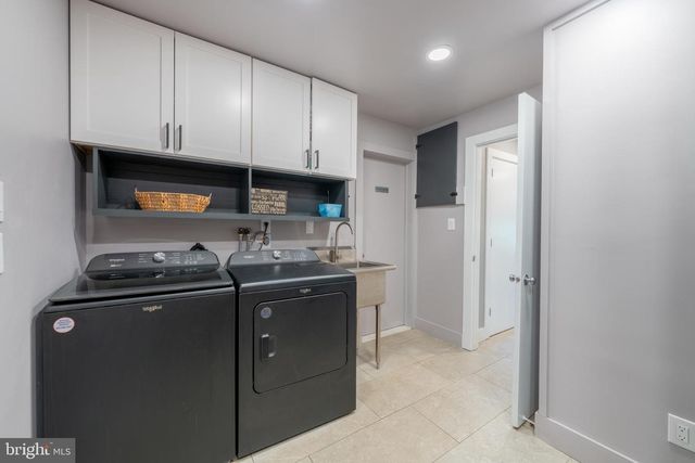 1488 SHELBURNE CT, Allentown, PA 18104