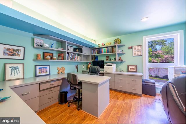 1488 SHELBURNE CT, Allentown, PA 18104