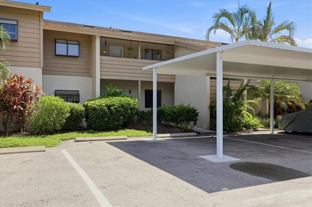 3365 CROSS CREEK DR 3365, Sarasota, FL 34231