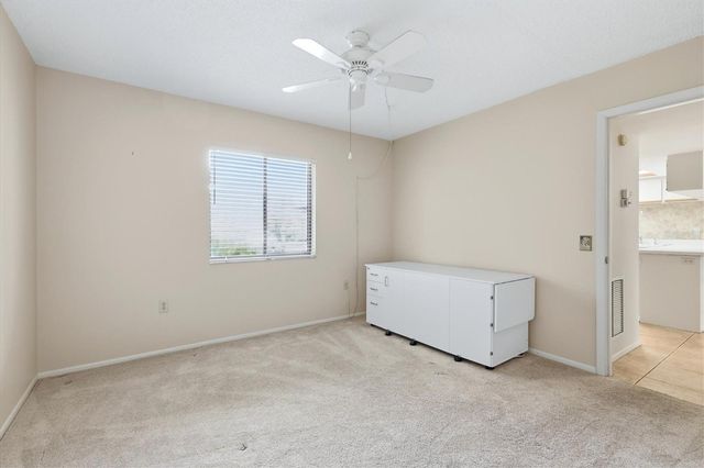 3365 CROSS CREEK DR 3365, Sarasota, FL 34231