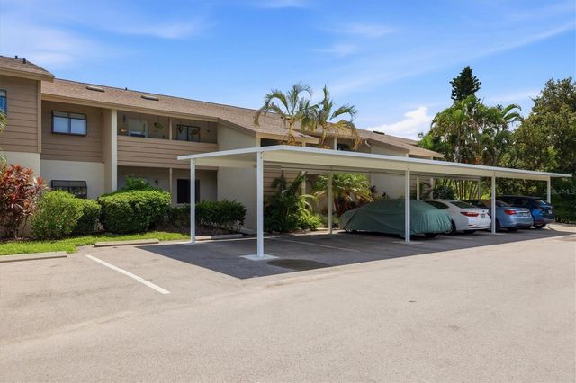 3365 CROSS CREEK DR 3365, Sarasota, FL 34231
