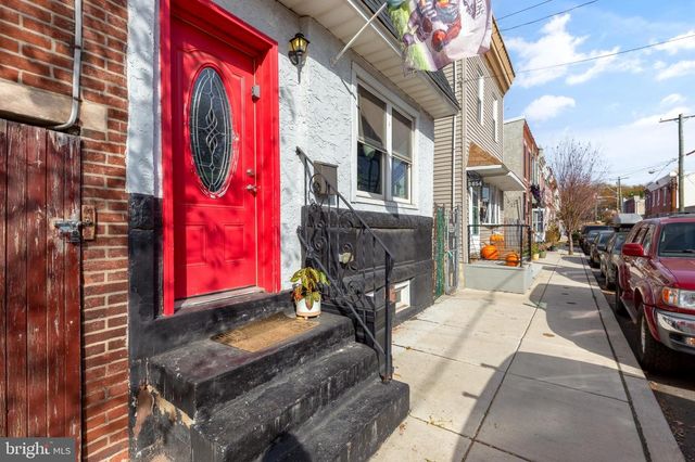 2652 LIVINGSTON ST, Philadelphia, PA 19125