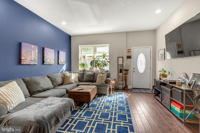 2652 LIVINGSTON ST, Philadelphia, PA 19125