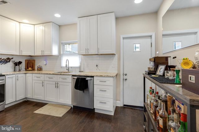 2652 LIVINGSTON ST, Philadelphia, PA 19125