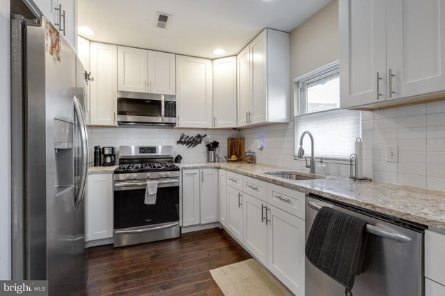 2652 LIVINGSTON ST, Philadelphia, PA 19125