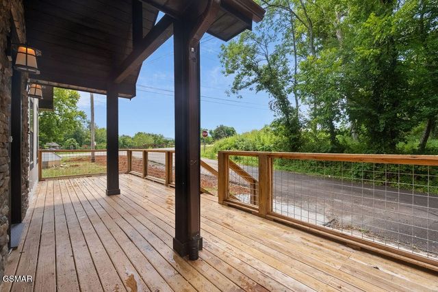 2222 Bales Road, Knoxville, TN 37914