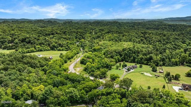 2222 Bales Road, Knoxville, TN 37914