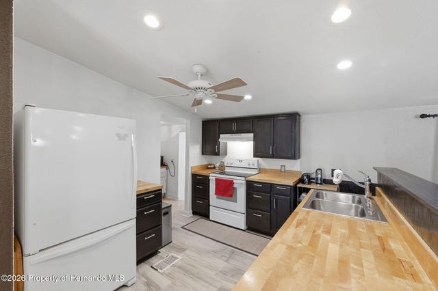 515 S Covelake Terrace, Inverness, FL 34450