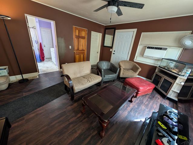 800 S Warner Street, Bay City, MI 48706
