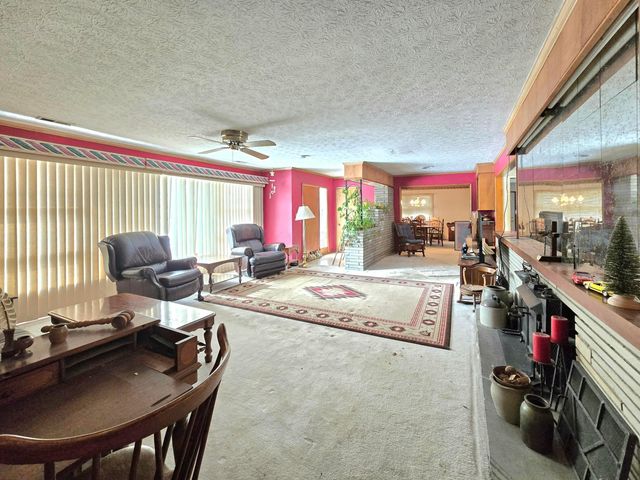 222 Juniper Avenue, Westerville, OH 43081