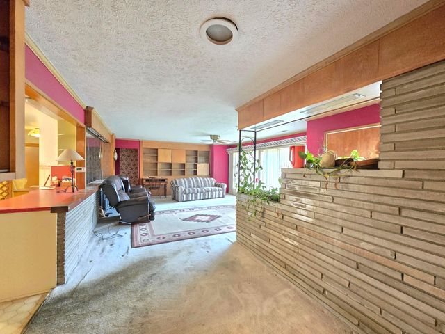 222 Juniper Avenue, Westerville, OH 43081