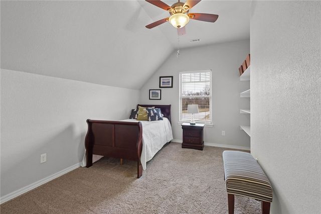 11010 Meadow Lark Road, Rogers, AR 72756