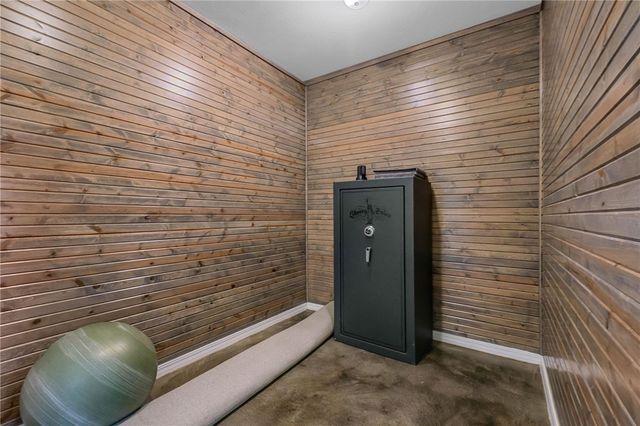 11010 Meadow Lark Road, Rogers, AR 72756