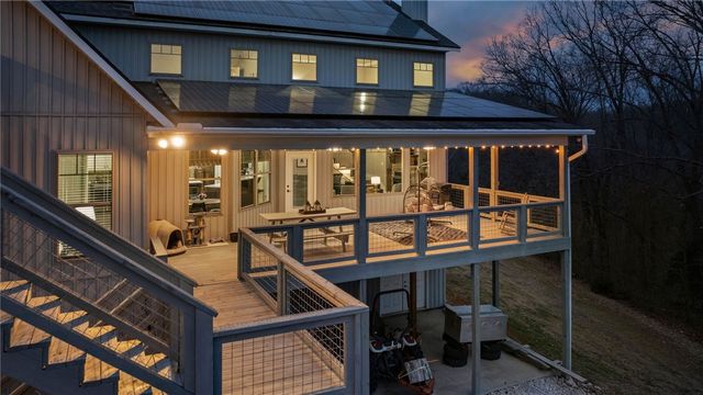 11010 Meadow Lark Road, Rogers, AR 72756